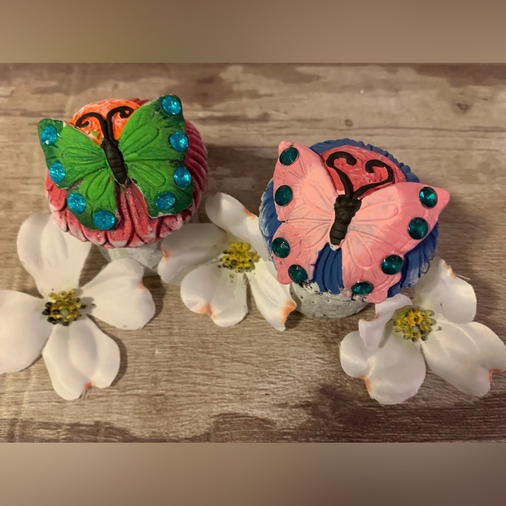 🍄 2 CONCRETE MUSHROOM FIGURINES 🍄